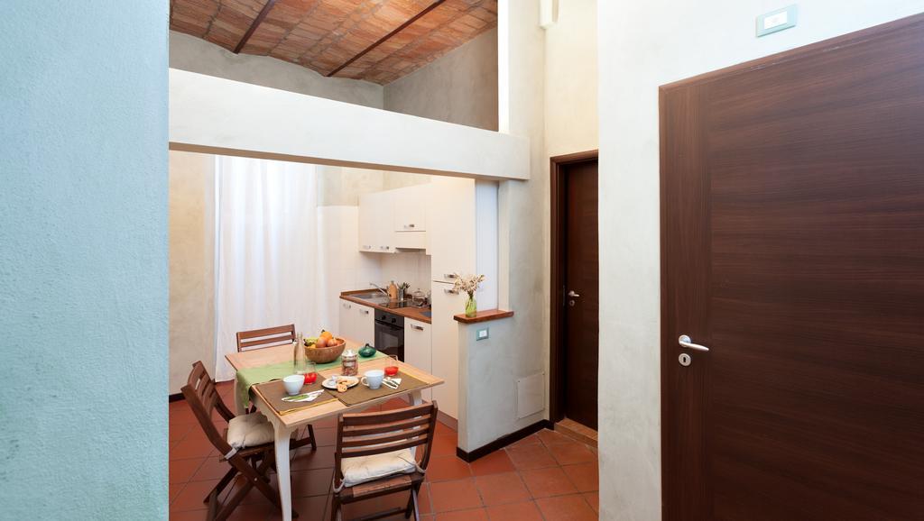 Folia B&B Ρώμη Δωμάτιο φωτογραφία